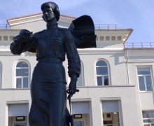 Памятник Евдокии Бершанской