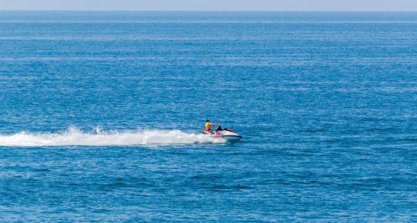 За час над Черным морем сбили 16 БПЛА: общий счет ночной атаки достиг 25 беспилотников