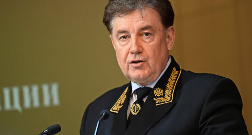 Экс-судью ВС РФ Момотова госпитализировали накануне суда по делу о 9 млрд рублей