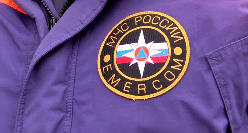 Восемь туристов с детьми отрезаны разлившейся рекой в Сочи — на поиски вылетел вертолет МЧС