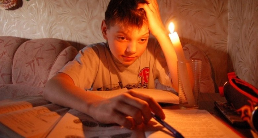Повреждение линии 6-10 кВ обесточило 18 улиц Прикубанского округа Краснодара