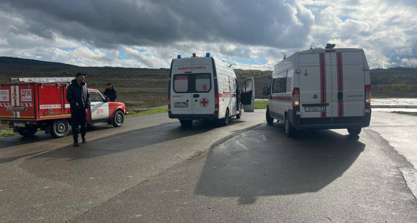 Осколочную бомбу АО-15 откопали в 100 метрах от домов в Мысхако