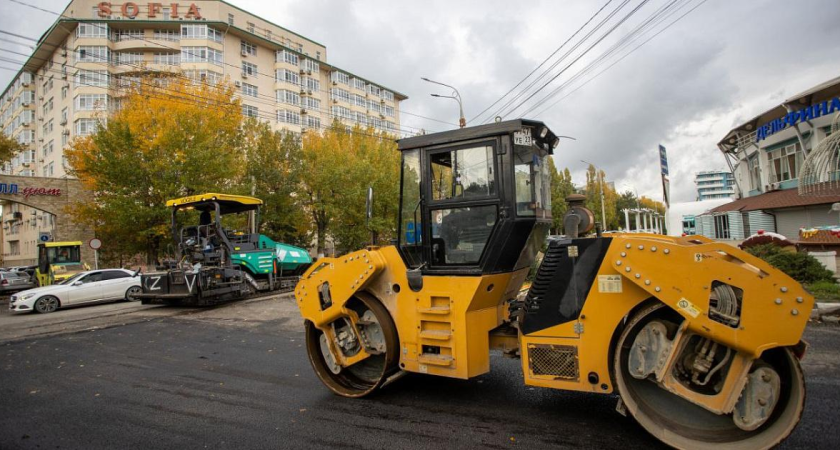 33 км дорог Анапы восстанавливают после катастрофы в Керченском проливе