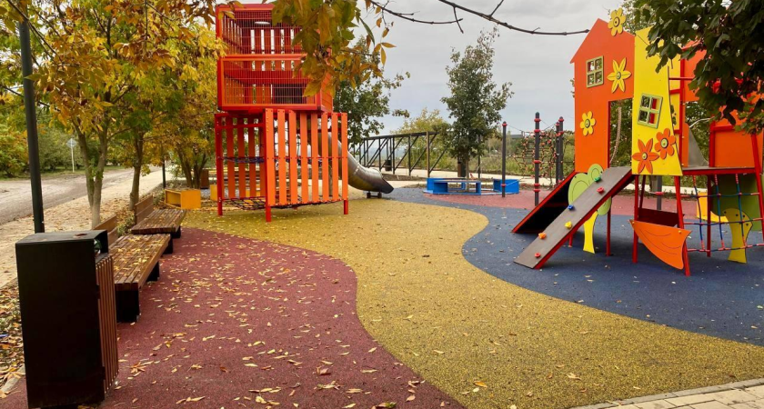 Гектар для всех возрастов: в Усть-Лабинске преобразили сквер по желанию самих жителей