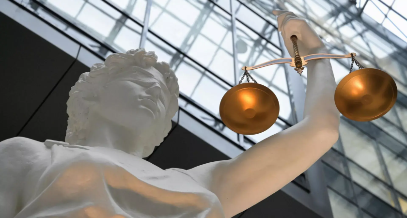 Экс-вице-губернатор Власов остался за решёткой: объявил об уходе на СВО, а его арестовали за хищение гумпомощи