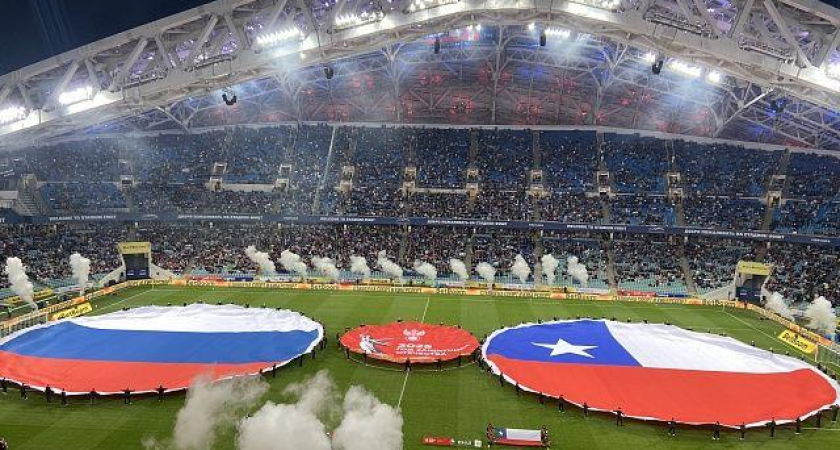 Ошибка Бевеева и травма Облякова: Россия проиграла Чили 0:2 в Сочи