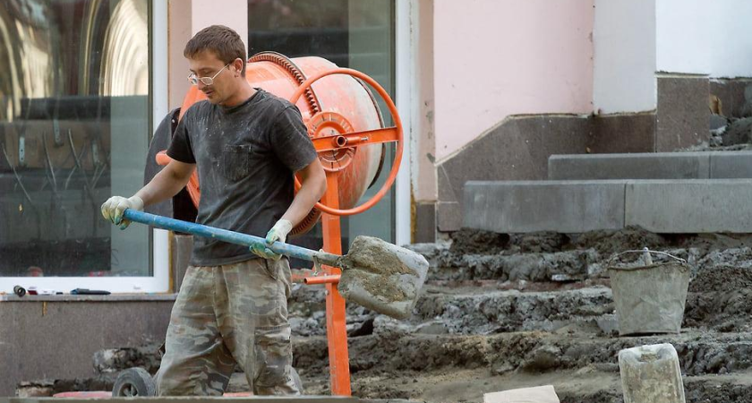 Бетонщики в Геленджике зарабатывают 151 тысячу — больше, чем инженеры в Краснодаре