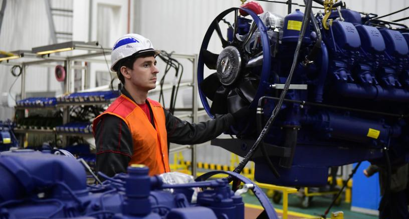 30 заводов Кубани наращивают выпуск тракторов и комбайнов: объемы выросли на 12%