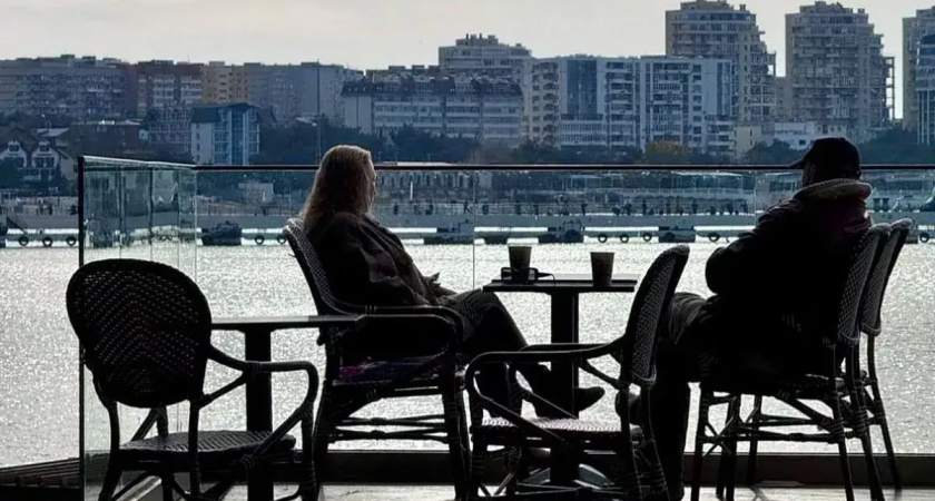 Геленджик принял 52 тысячи туристов в ноябре: курорт показывает высокую загрузку вопреки сезону