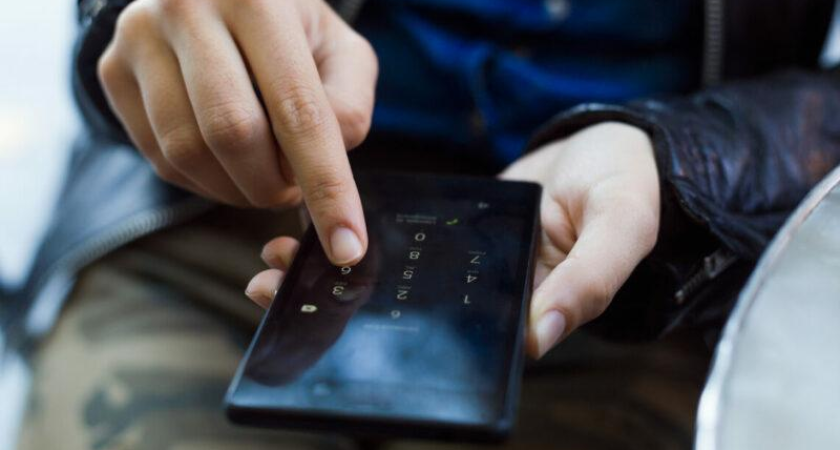 Мобильная связь на Кубани подорожала до 672 рублей: операторы переложили издержки на абонентов