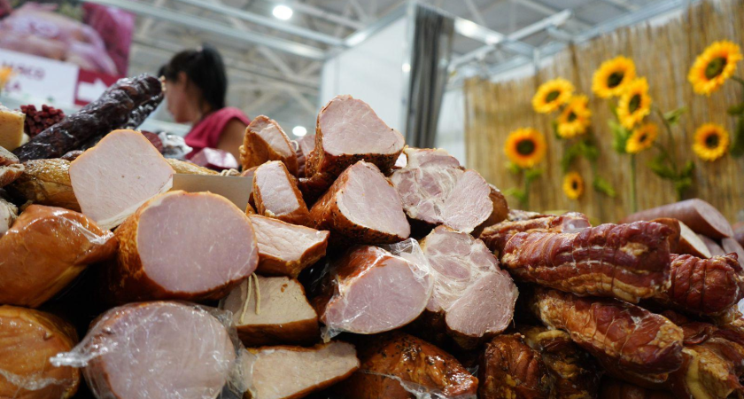 Антибиотики в каждой четвертой курице: врач предупредила о пиелонефрите и устойчивых бактериях