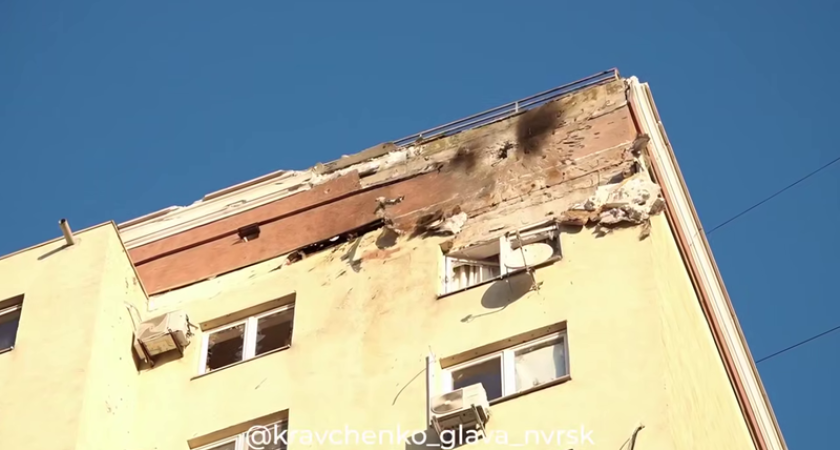 Четверо ранены, квартиры горят: обломки дронов ВСУ накрыли четыре района Новороссийска