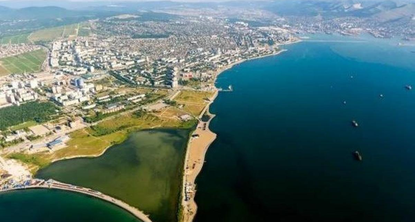 Пенная вечеринка в заповедной лагуне: спортклуб оштрафовали на 15 тысяч за шоу без согласования