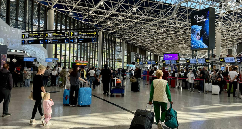 Сочи закрыли: 10 рейсов экстренно развезли по четырем городам Кавказа