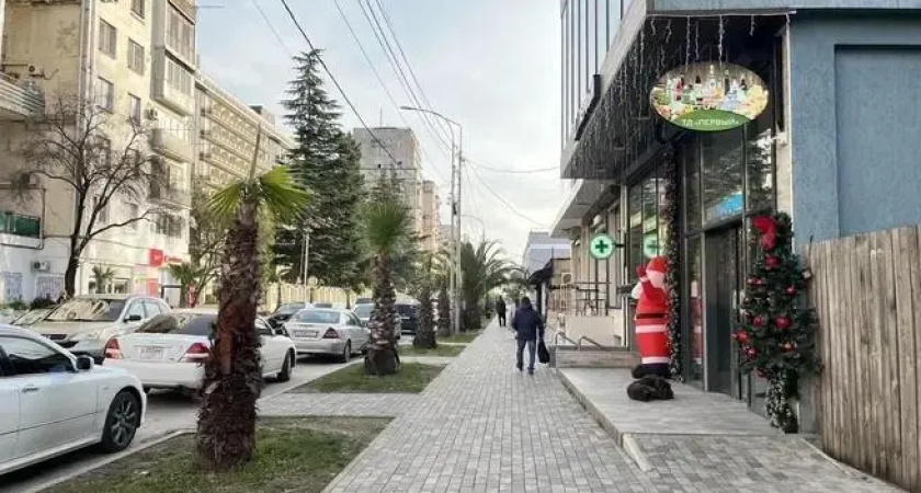 Билеты в Сухум на Новый год по 33 тысячи разлетелись: россияне бегут от суеты в тихую Абхазию
