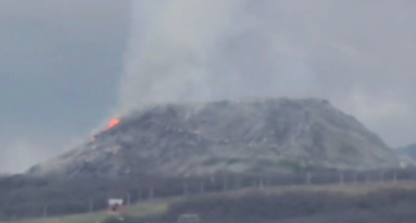 Мусорный полигон Новороссийска снова в огне: город окутан дымом