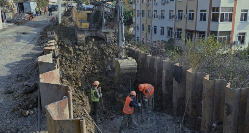 Сочи потратит 150 млн на спасение дороги у аэропорта от оползней