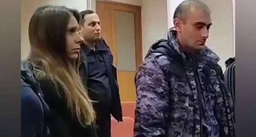 Мать и сын ездили с гербом СССР на номерах: суд отправил «граждан несуществующей страны» в колонию