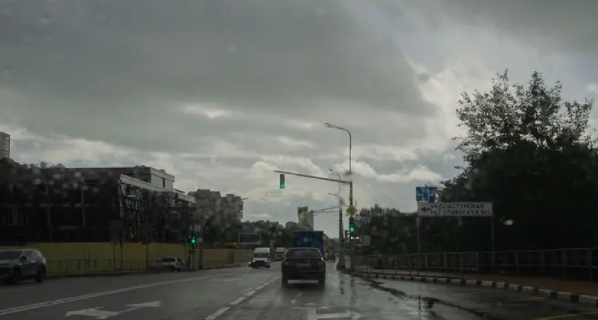 Волны до 4,5 метров и смерчи: Сочи на грани стихии до 1 января