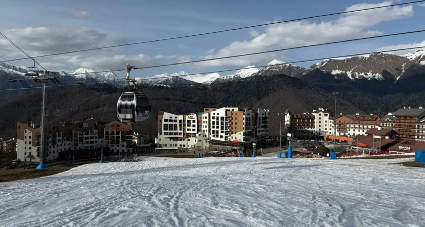 Сочи запустил бесплатные ски-басы между тремя горнолыжными курортами