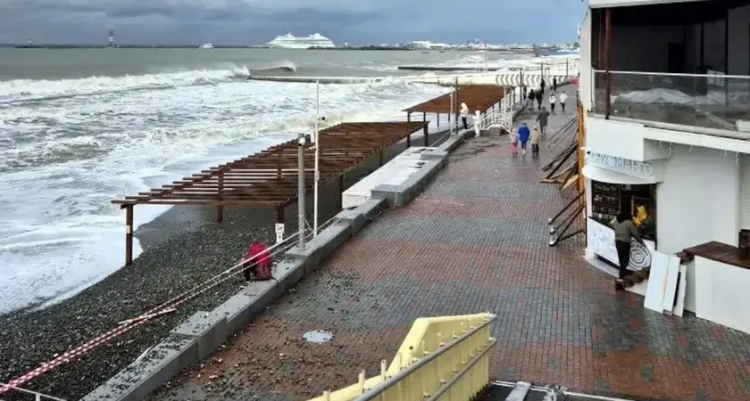 Сочи опровергла видео о разрушениях: видеозапись оказалась от 2023 года