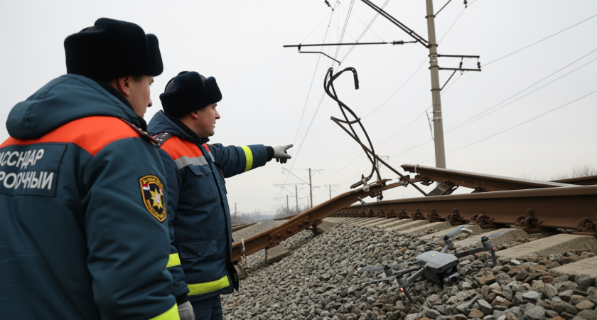 Атака дронов на Краснодар: два раненых и разрушения на станции