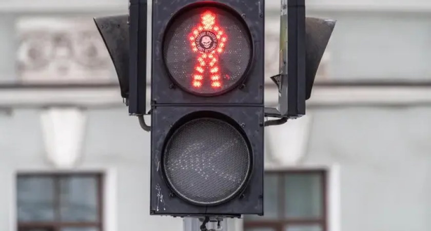 Хаос на дорогах у вокзала: 6 ключевых перекрестков Краснодара остались без светофоров из-за аварии в электросетях