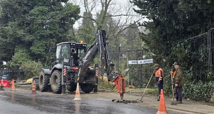 5,5 километров нового асфальта: в Сочи до 30 июня завершат основной этап реконструкции шоссе-дублёра А-147