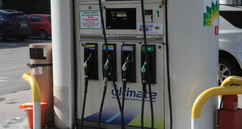 Шокирующий рубеж: бензин АИ-98 на Кубани преодолел отметку в 91 рубль, подорожав на 2 рубля за два месяца