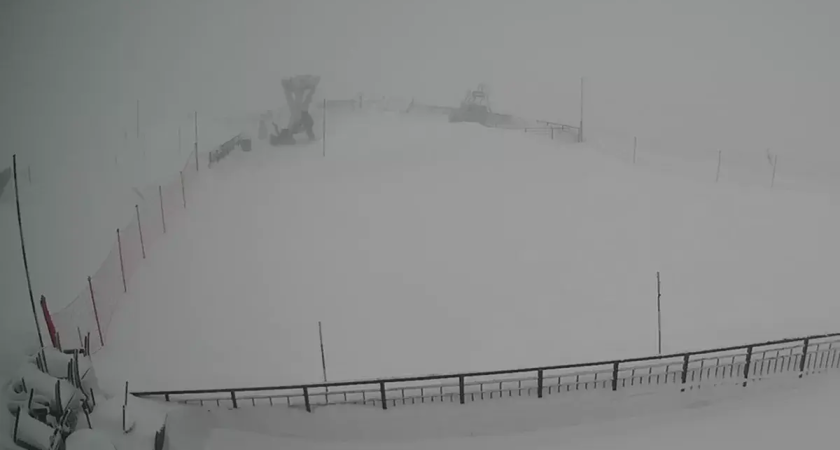 Рекордные 2,5 метра снега на Роза Пик: ночной снегопад добавил 17 см к сугробам в горах Сочи