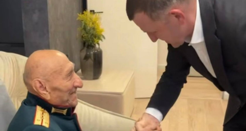 102-летний герой Сталинграда: мэр Краснодара навестил последнего живого участника легендарной битвы