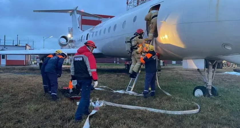 360 пассажиров спасены из горящего Boeing 777: как прошли экстремальные учения в аэропорту Сочи