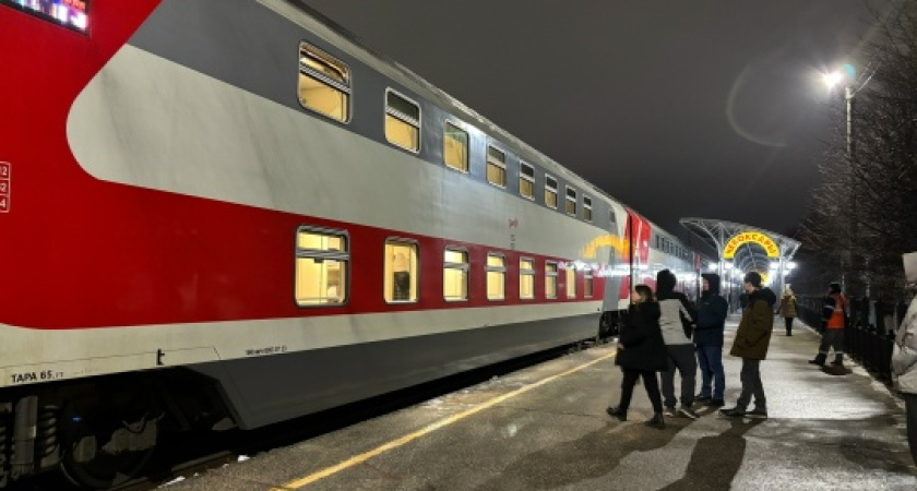 Шокирующая правда о поездах: где и как моются проводники, если в вагоне нет душа