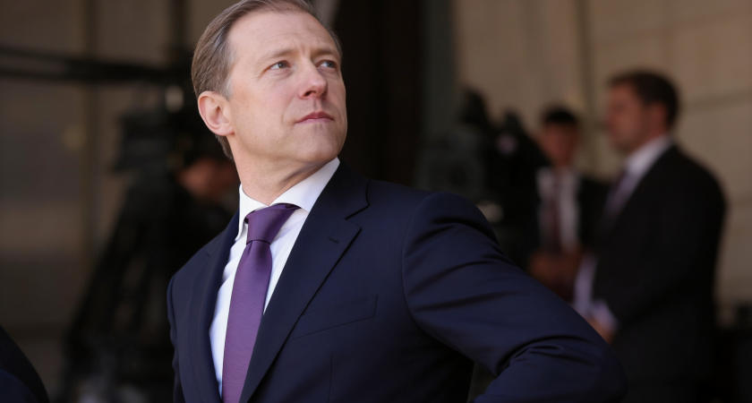 Мантуров в технополисе «ЭРА» запустил революцию в военной медицине для участников СВО