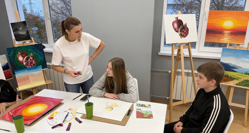 От плетения маскировочных сетей до подкастов: Дом молодёжи Краснодара анонсировал 10+ бесплатных мастер-классов