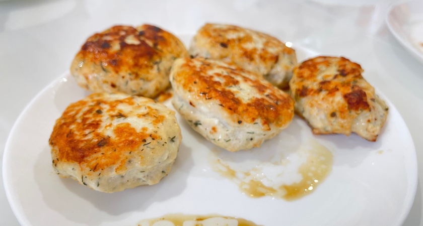 Гости гадают, в чем секрет моих котлет: дело не в мясе и не в специях