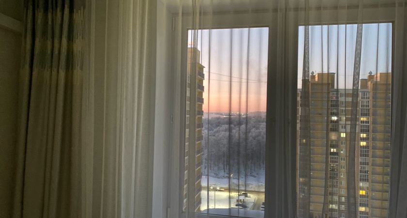 В Канаде дети в квартирах — почти табу, а батареи под окнами и вовсе нет: как живут люди в Ванкувере