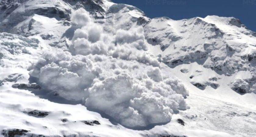 Снежный капкан выше 1000 метров: в горах Кубани и Адыгеи 24 февраля объявлена лавинная опасность