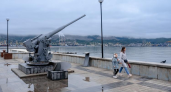 Артиллерия будет бить по дронам в порту Новороссийска: жителей предупредили о двух волнах стрельб