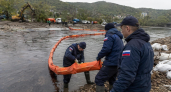 В Туапсе 205 человек круглосуточно ликвидируют разлив нефти после атаки дронов