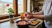 Забудьте про сухие котлеты: добавляю в фарш этот копеечный продукт для идеальной текстуры и мягкости
