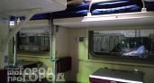 Надоедливые соседи просят уступить нижнюю полку: используйте эту простую фразу чтобы защитить свои права