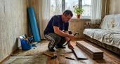 Ковролин и бытовой линолеум — в мусор: теперь все кладут другой материал — прошлифуйте, приклейте и забудьте