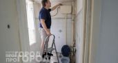 Бачок унитаза под самым потолком: зачем это было нужно и почему современная сантехника проигрывает в напоре