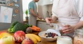 Кишечник заработает без сбоев: доктор Мясников перечислил доступные продукты для легкого очищения организма