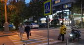 21-летний курьер на мопеде погиб после наезда на пешехода в Сочи