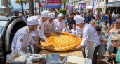 В Сочи испекли 30-килограммовый хачапури «Нарта» ко Дню города