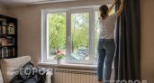 Забудьте про блэкаут: чем стильные хозяйки заменяют привычные шторы в современных интерьерах для защиты от солнца