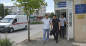 Двое пострадавших при атаке на суда в Таганрогском заливе выписаны из больницы