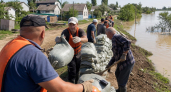 Прораны в дамбе на Кубани угрожают затоплением двум поселкам